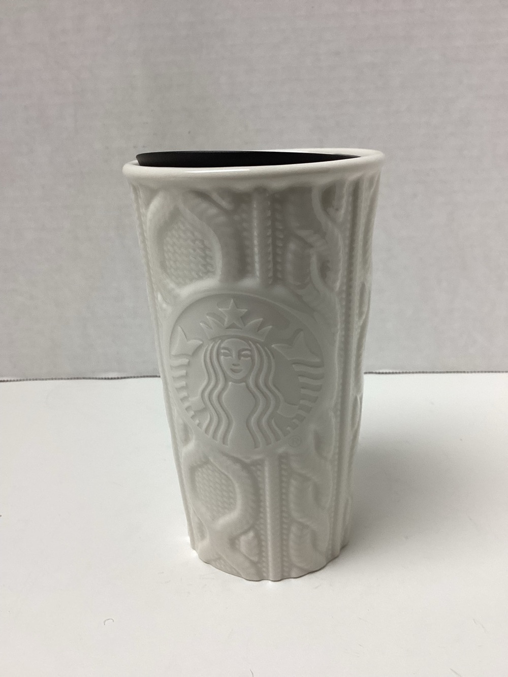 Starbucks 2016 White Ceramic Embossed Logo Mug with Knit Texture NWT